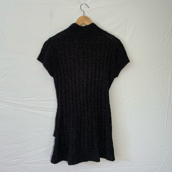 Smart Set Short Sleeve Sweater - Picture 5 of 6